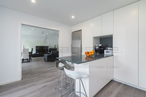 Villa a Odivelas, Lisbon, Odivelas - € 760.000 | Ref: D3398 - foto 8