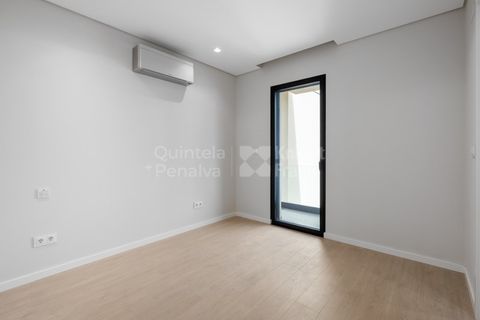 Villa i Alcabideche, Lisbon, Alcabideche - € 1.800.000 | Ref: PROP-029404 - foto 19