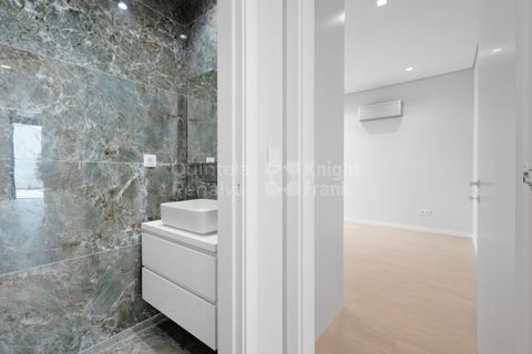 Villa i Alcabideche, Lisbon, Alcabideche - € 1.800.000 | Ref: PROP-029404 - foto 22