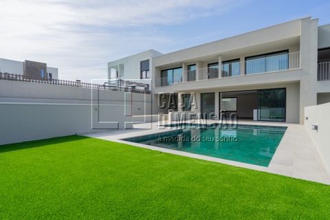 Villa i Barcarena, Lisbon, Barcarena - € 1.190.000 | Ref: CD.11317.(A) - foto 1