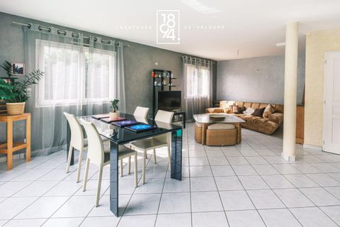 Byhus i La Ravoire, Savoie, La Ravoire - € 600.000 | Ref: LRQ4-NGV-783 - foto 1