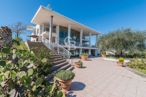 Villa i Pesaro, Pesaro and Urbino, Pesaro - € 2.600.000 | Ref: CBI099-1528-520836 - foto 8