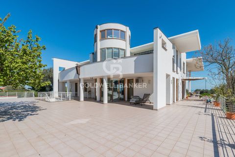 Villa i Pesaro, Pesaro and Urbino, Pesaro - € 2.600.000 | Ref: CBI099-1528-520836 - foto 21