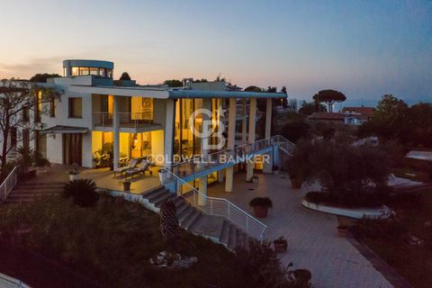 Villa i Pesaro, Pesaro and Urbino, Pesaro - € 2.600.000 | Ref: CBI099-1528-520836 - foto 6