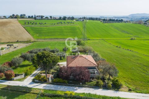 Villa i Misano Adriatico, Rimini, Misano Adriatico - € 530.000 | Ref: CBI099-1528-520841 - foto 11