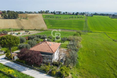 Villa i Misano Adriatico, Rimini, Misano Adriatico - € 530.000 | Ref: CBI099-1528-520841 - foto 12