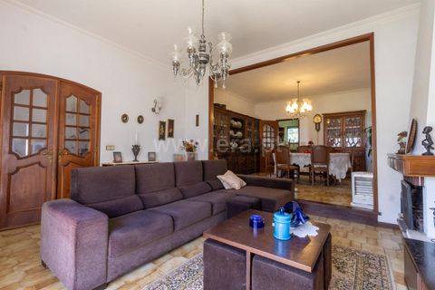 Landsbyhus i Vila Nova de Gaia, Porto, Vila Nova de Gaia - € 415.000 | Ref: 398260079 - foto 1