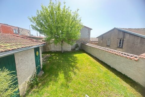 Landsbyhus i Saint-Just-la-Pendue, Loire, Saint-Just-la-Pendue - € 125.000 | Ref: 340937118718 - foto 12