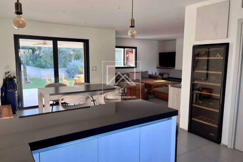 Villa i Sainte-Lucie de Porto-Vecchio, Corse-du-Sud, Sainte-Lucie de Porto-Vecchio - € 850.000 | Ref: 86949798 - foto 5