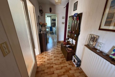Villa a Blanzy, Saone-et-Loire, Blanzy - € 129.000 | Ref: 340932729196 - foto 4