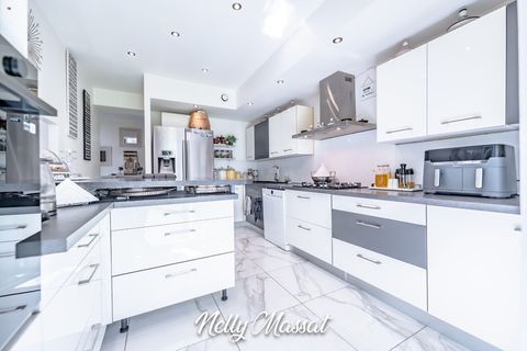Villa a Chambery, Savoie, Chambery - € 495.000 | Ref: 340934233244 - foto 2