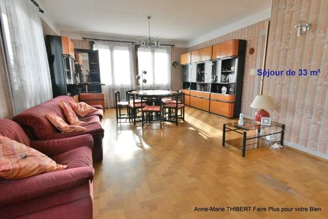Villa a Bron, Rhone, Bron - € 475.000 | Ref: 340930104684 - foto 3