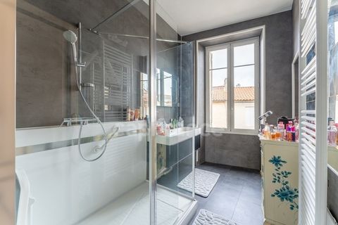 Villa i Saint-Andre-de-Cubzac, Gironde, Saint-Andre-de-Cubzac - € 789.000 | Ref: 340936647621 - foto 12