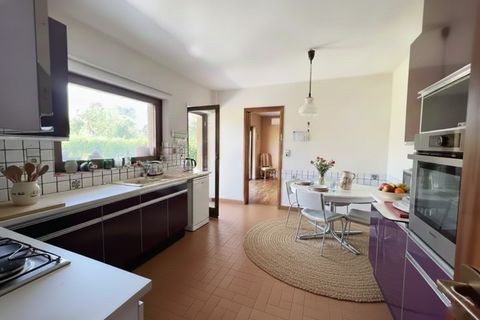 Villa i Joigny, Yonne, Joigny - € 395.000 | Ref: 340939746408 - foto 6