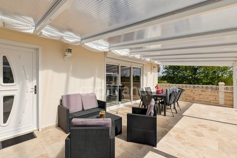 Villa a Givry, Saone-et-Loire, Givry - € 442.000 | Ref: 340936264324 - foto 3
