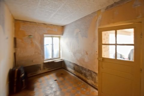 Farm hus i Collonge-La-Madeleine, Saone-et-Loire, Collonge-La-Madeleine - € 70.000 | Ref: 340939141881 - foto 12