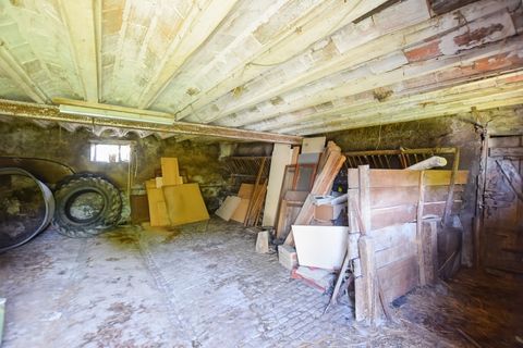 Farm hus i Collonge-La-Madeleine, Saone-et-Loire, Collonge-La-Madeleine - € 70.000 | Ref: 340939141881 - foto 15