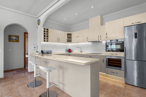 Villa a Ciudad Quesada, Alicante, Ciudad Quesada - € 345.000 | Ref: R-48449 - foto 8