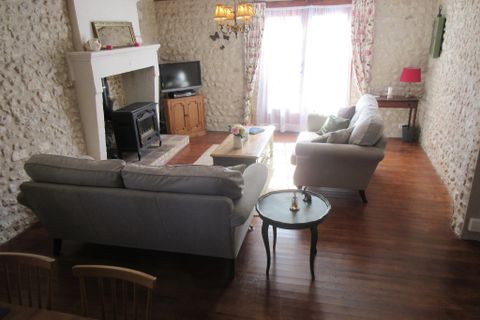 Villa i Saint-Severin, Charente, Saint-Severin - € 386.900 | Ref: BVI85381 - foto 12