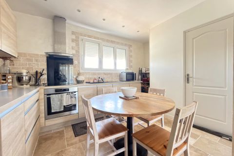 Villa i Ruffec, Charente, Ruffec - € 152.600 | Ref: BVI85432 - foto 5
