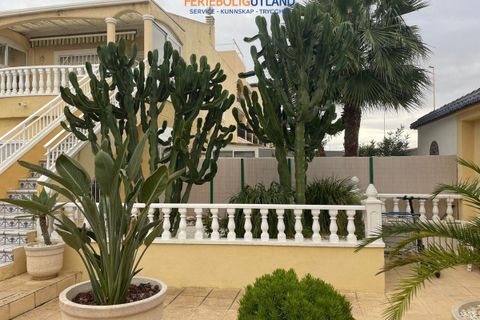 Villa a Torrevieja, Alicante, Torrevieja - € 235.000 | Ref: FBU21446 - foto 29