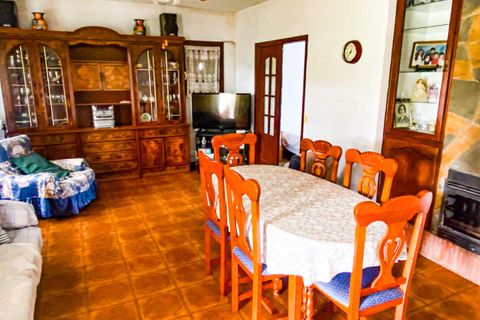 Villa i Estepona, Malaga, Estepona - € 689.000 | Ref: CRNG158V5 - foto 3