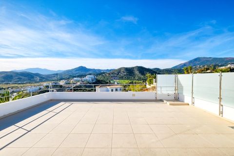 Villa i Benahavis, Malaga, Benahavis - € 2.200.000 | Ref: CRLA001V4 - foto 32