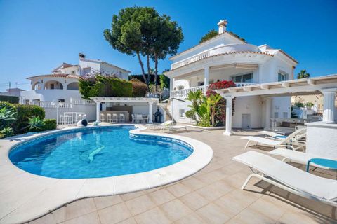 Villa en Calpe, Alicante, Calpe - € 1.400.000 | Ref: C22062* - photo 4