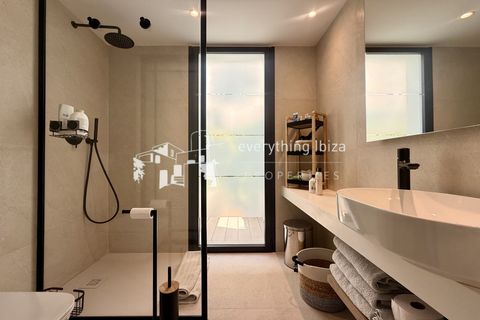 Byhus i Cala Tarida, Ibiza, Cala Tarida - € 1.200.000 | Ref: 1889 - foto 12