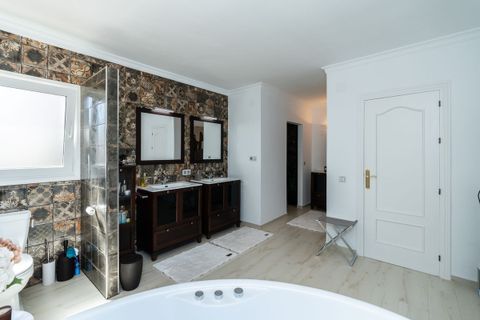 Villa a El Chaparral, Malaga, El Chaparral - € 1.495.000 | Ref: R5083999 - foto 7