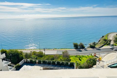 Villa en Nerja, Malaga, Nerja - € 2.400.000 | Ref: MLH989 - photo 18