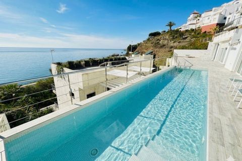 Villa en Nerja, Malaga, Nerja - € 2.400.000 | Ref: MLH989 - photo 1