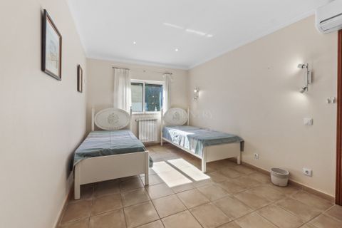 Villa a Alvor, Faro, Alvor - € 915.000 | Ref: FC1052VCZ - foto 17