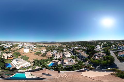 Villa a Alvor, Faro, Alvor - € 915.000 | Ref: FC1052VCZ - foto 41