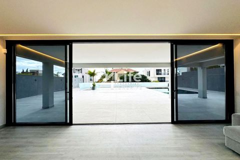 Villa a Adeje, Tenerife, Adeje - € 1.750.000 | Ref: PD-2804263 - foto 19