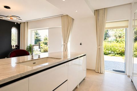 Villa a Biot, Alpes-Maritimes, Biot - € 1.790.000 | Ref: HH-16158525 - foto 11