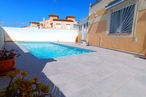 Villa i Montebello, Alicante, Montebello - € 224.995 | Ref: P8961 - foto 11