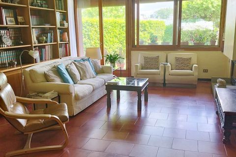 Villa in Florence, Florence, Florence - € 1.570.000 | Ref: a8312rv2564917a - foto 11