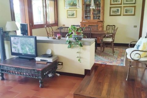 Villa in Florence, Florence, Florence - € 1.570.000 | Ref: a8312rv2564917a - foto 12