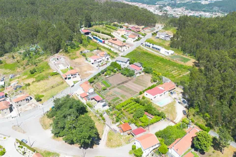 Helårsgrund i Penafiel, Porto, Penafiel - € 55.000 | Ref: C0272-02695 - foto 3