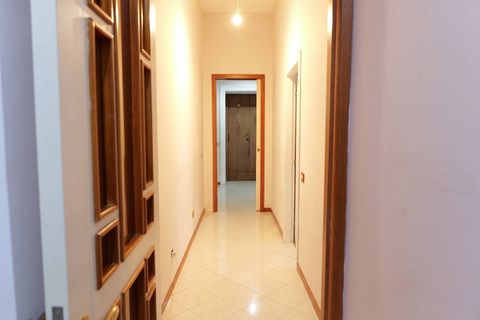 Leilighet i Naples, Naples, Naples - € 330 000 | Ref: 71 - foto 12