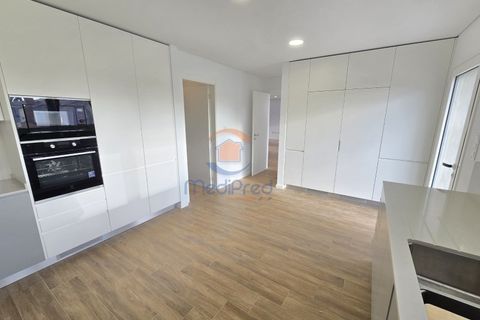 Villa i Odivelas, Lisbon, Odivelas - € 890.000 | Ref: MJM6983R2 - foto 9