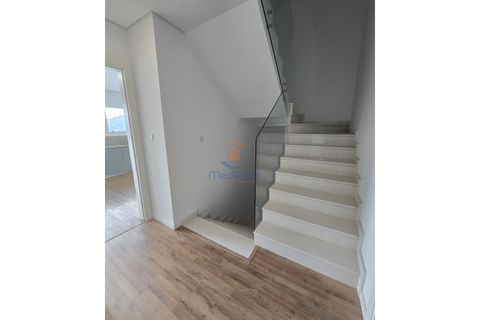 Villa i Odivelas, Lisbon, Odivelas - € 890.000 | Ref: MJM6983R2 - foto 17