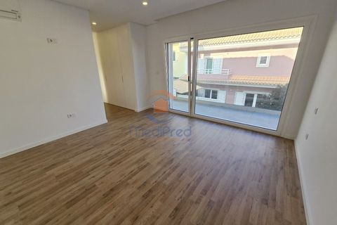 Villa i Odivelas, Lisbon, Odivelas - € 890.000 | Ref: MJM6983R2 - foto 25
