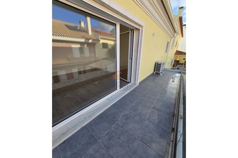 Villa i Odivelas, Lisbon, Odivelas - € 890.000 | Ref: MJM6983R2 - foto 26