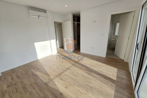Villa i Odivelas, Lisbon, Odivelas - € 890.000 | Ref: MJM6983R2 - foto 32