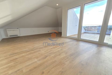Villa i Odivelas, Lisbon, Odivelas - € 890.000 | Ref: MJM6983R2 - foto 44