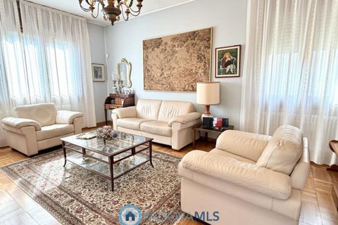 Villa i Padua, Padua, Padua - € 360.000 | Ref: CS01 - foto 2