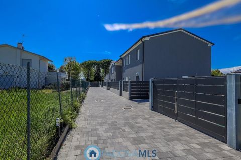 Villa i Abano Terme, Padua, Abano Terme - € 395.000 | Ref: BI004 - foto 6
