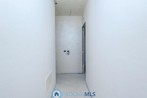Villa i Abano Terme, Padua, Abano Terme - € 395.000 | Ref: BI004 - foto 32